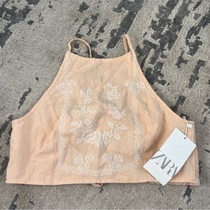 NWT - Zara Crop Top